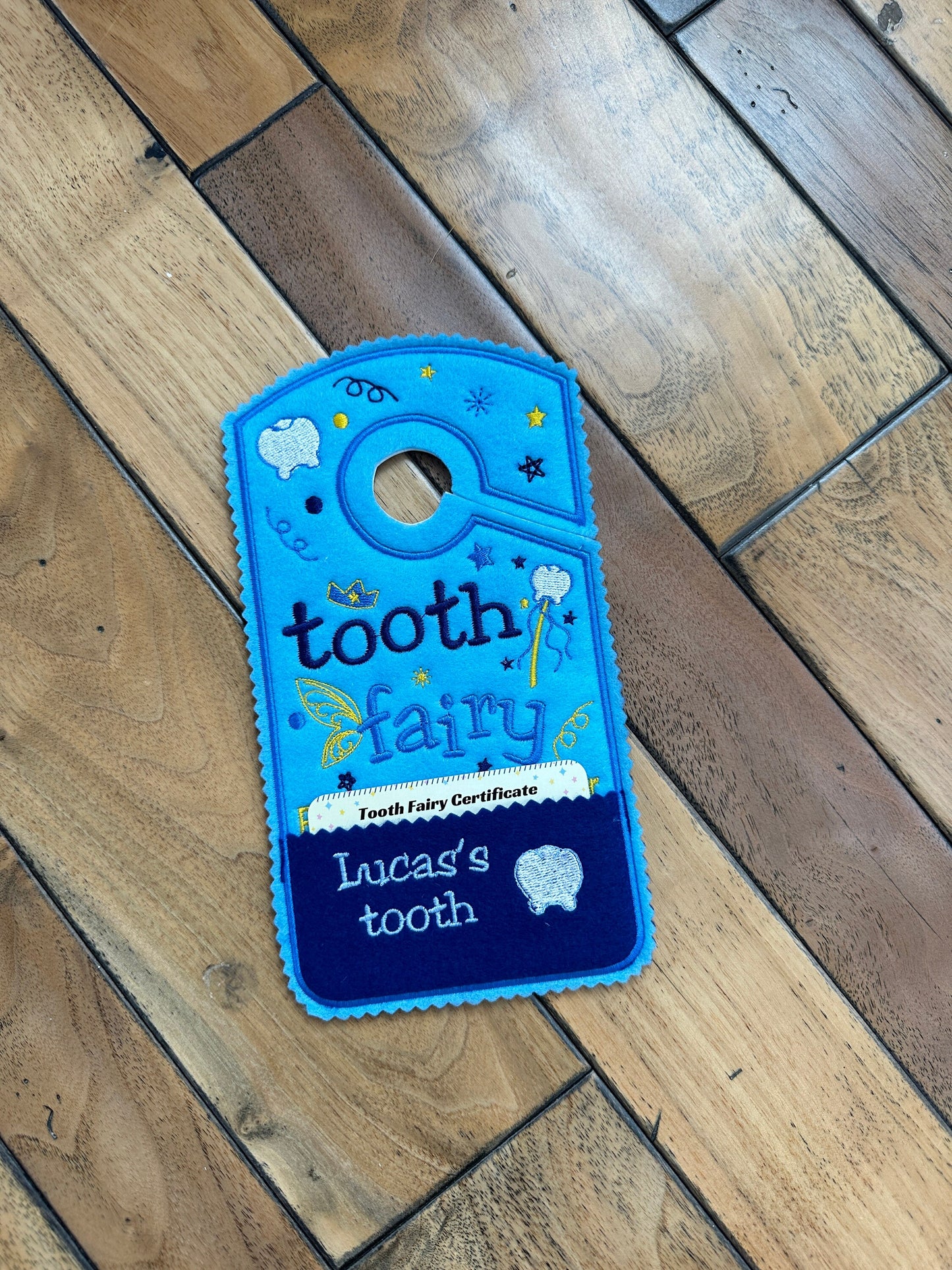 Custom tooth fairy door hanger, blue and green theme