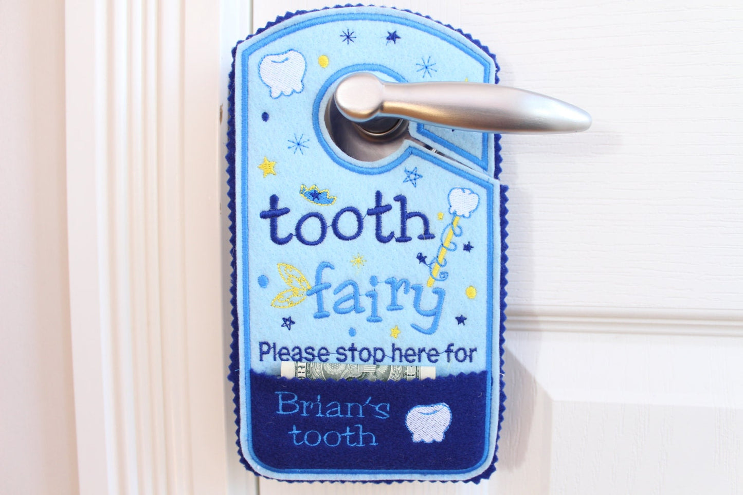 Tooth fairy door hanger, personalized tooth pocket, Please stop here, fairy money pocket, custom,alternative option to tooth pillow,boy,girl