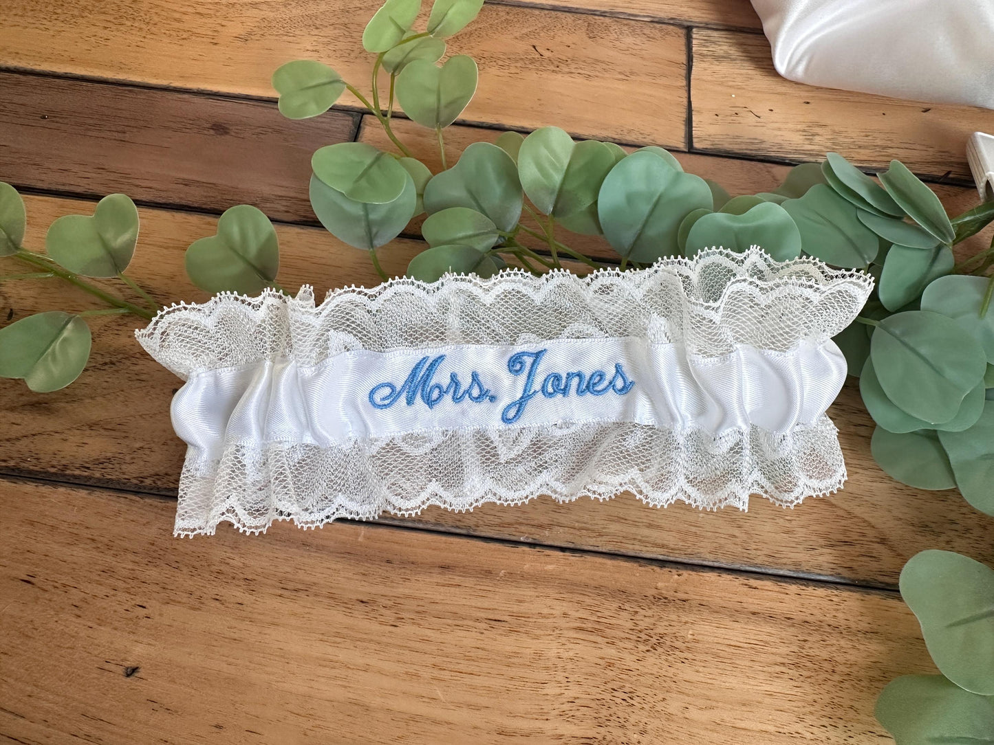Personalized Wedding Garter: Custom Embroidered Bridal Lace, Petite to Plus Sizes